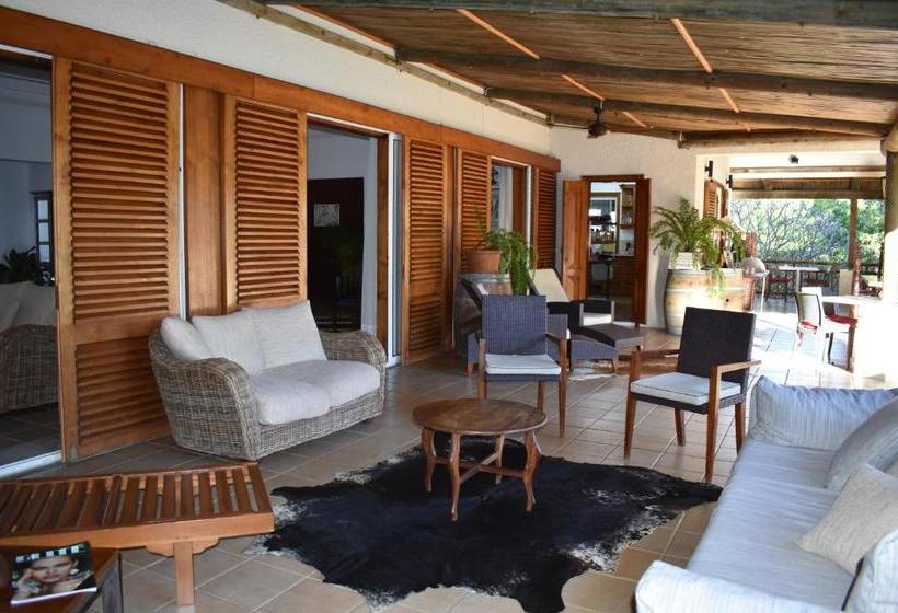 Pensionat Shanti Ghar Guest House