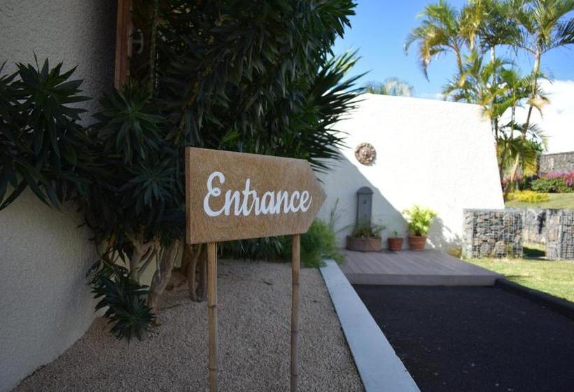 Pensionat Shanti Ghar Guest House