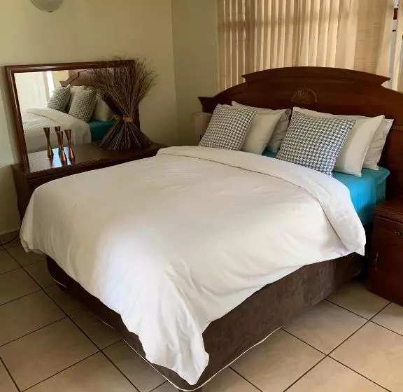 Majatalo Villa De La Rosa Klerksdorp