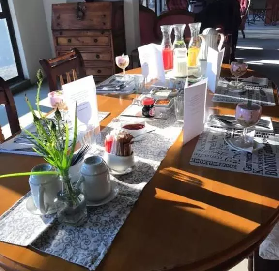 هتل Koedoeberg Guest Farm