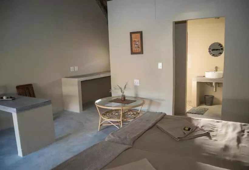 هتل Koedoeberg Guest Farm