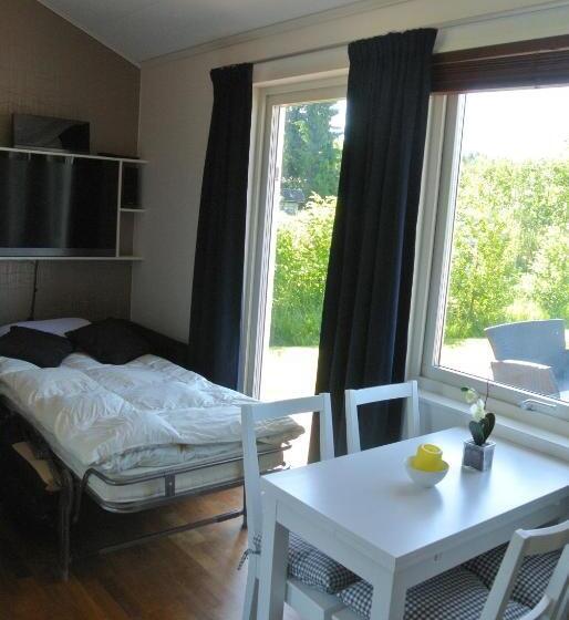 پانسیون Room By Water