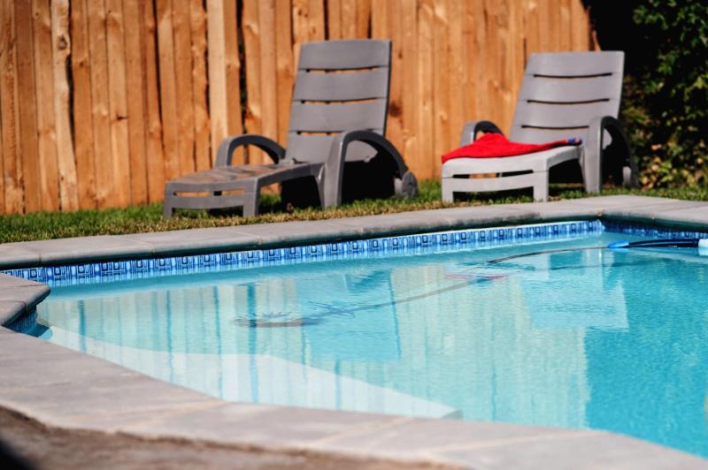 بنسيون Petal S Place