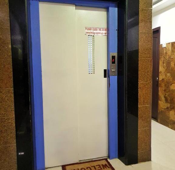 הוסטל Bhimas Inn Puratchi Thalaivar Dr M G Ramachandran Central Railway Station Chennai