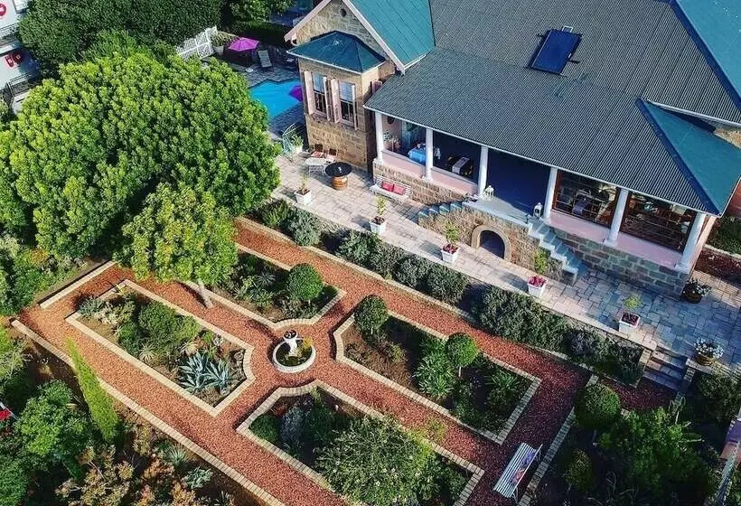 Majatalo Betty S Boutique