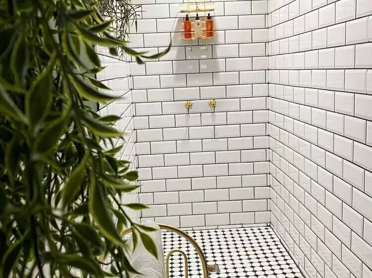 Majatalo Betty S Boutique