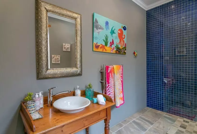 Majatalo Betty S Boutique