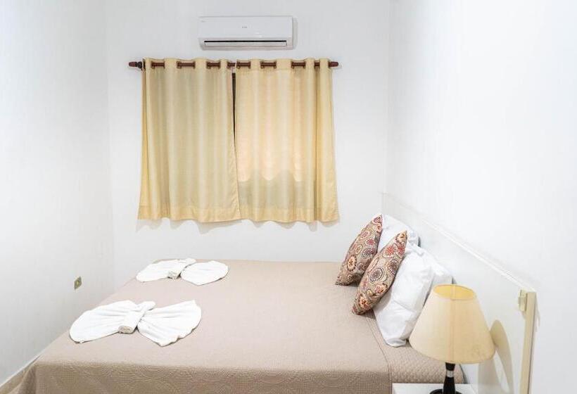 הוסטל Bella Casa Flat Service