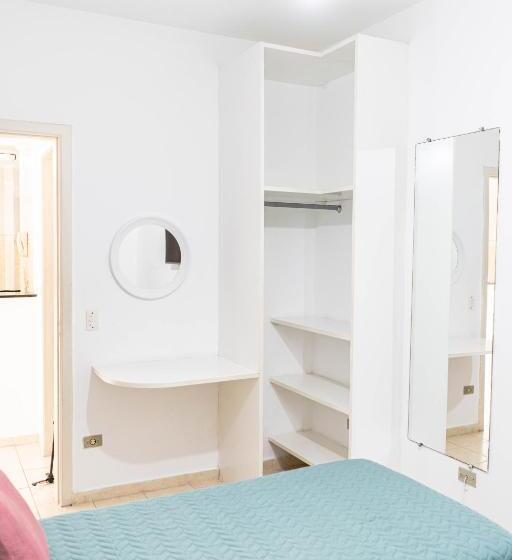 הוסטל Bella Casa Flat Service