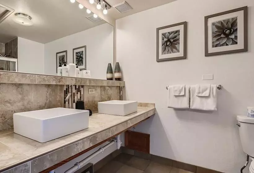 モーテル Uplift Inn