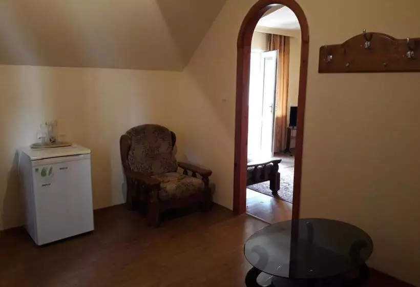 پانسیون Guest House Rusalka