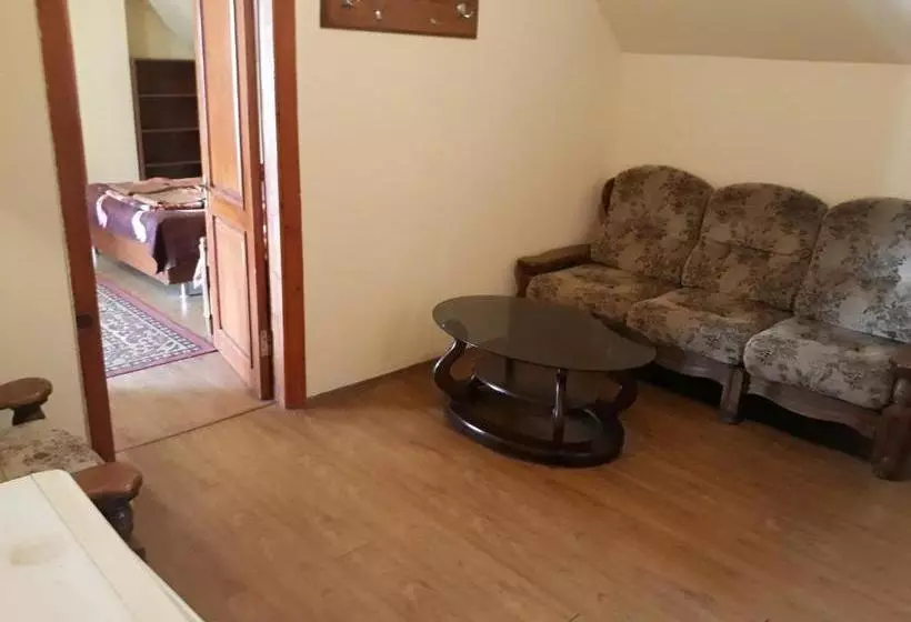 پانسیون Guest House Rusalka