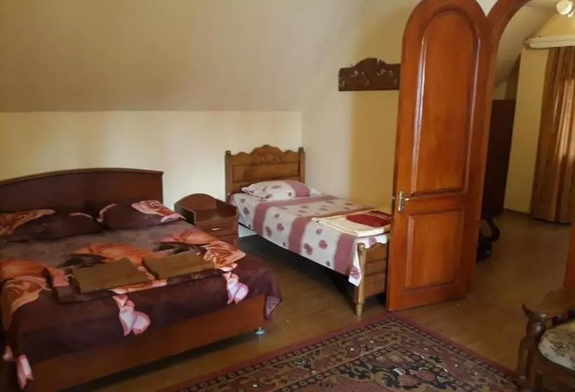 پانسیون Guest House Rusalka