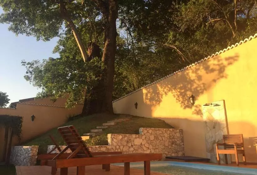 ペンション Pousada Villa Parahytinga