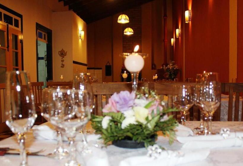 펜션 Pousada Villa Parahytinga