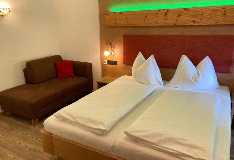 مبيت وإفطار Garni Siegmundshof   Inclusive Joker Card Im Sommer