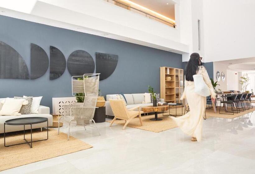 ホテル Sunprime Protaras Beach   Adults Only