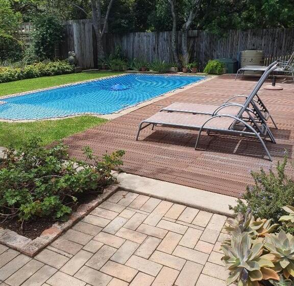 Pension Hillscapes Guesthouse