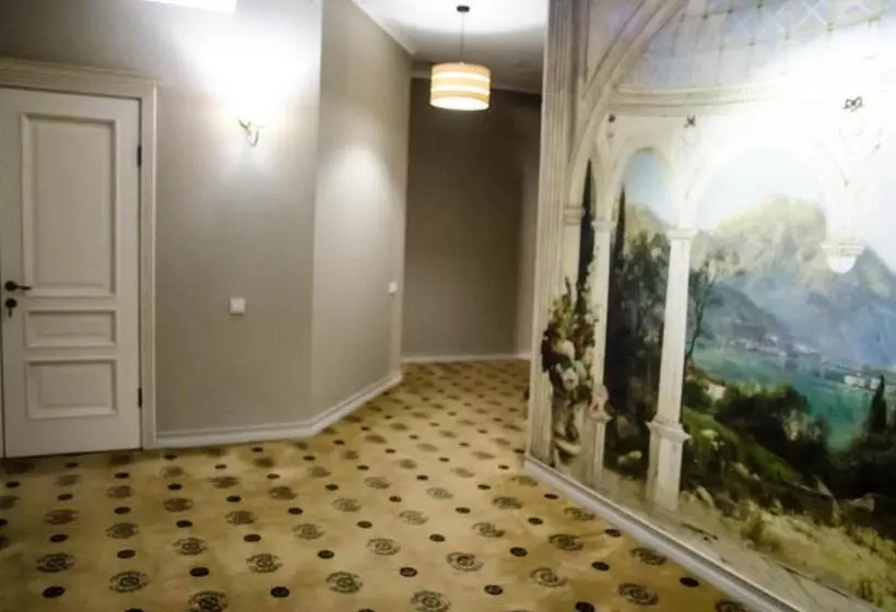 پانسیون Luxury House
