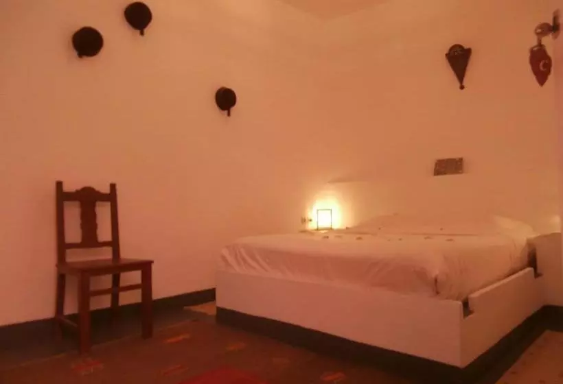 پانسیون Maison Xanadu