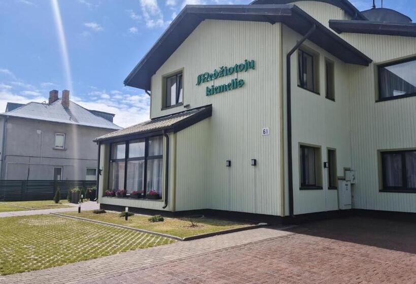 پانسیون Medziotoju Kiemelis