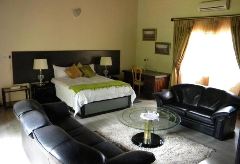 Pensió Ruimsig Golf View Manor And Conference Centre