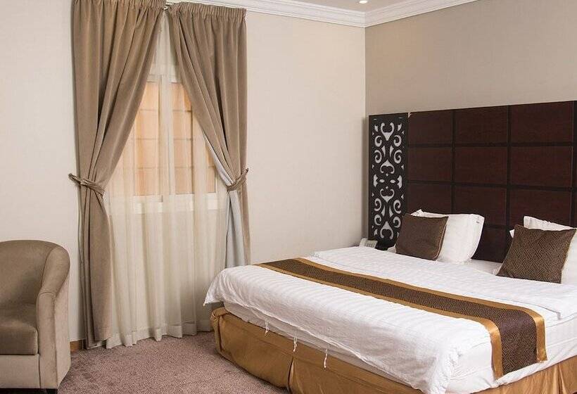 City Center Plaza Apart