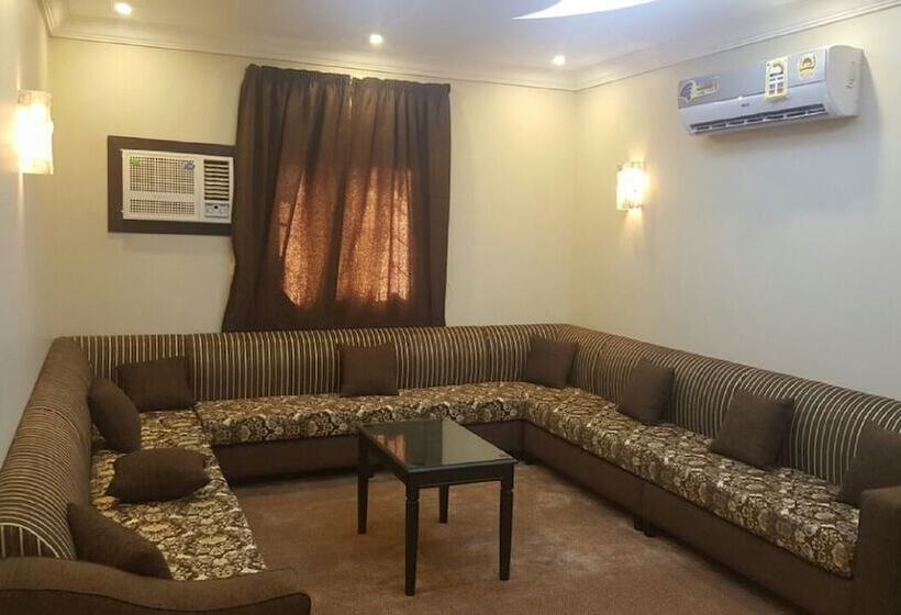 City Center Plaza Apart