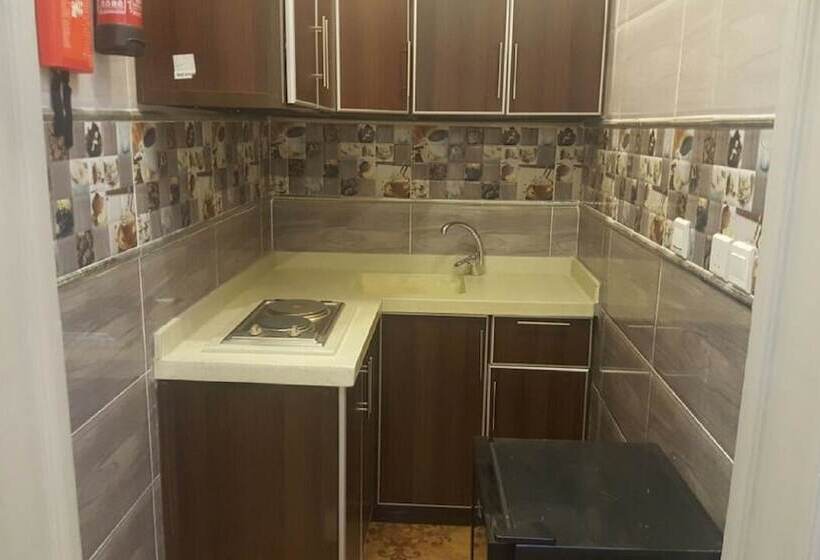 City Center Plaza Apart