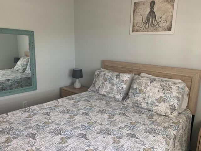 Island Club Turks & Grace Bay Place