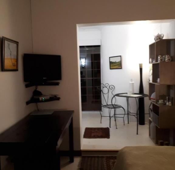 膳宿费 A La Fugue