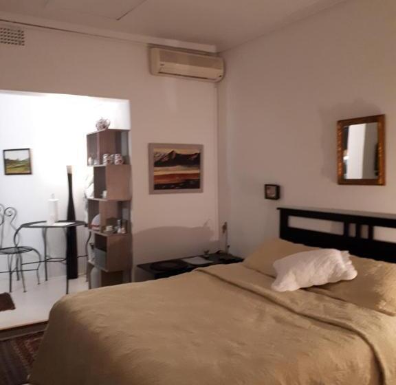 膳宿费 A La Fugue