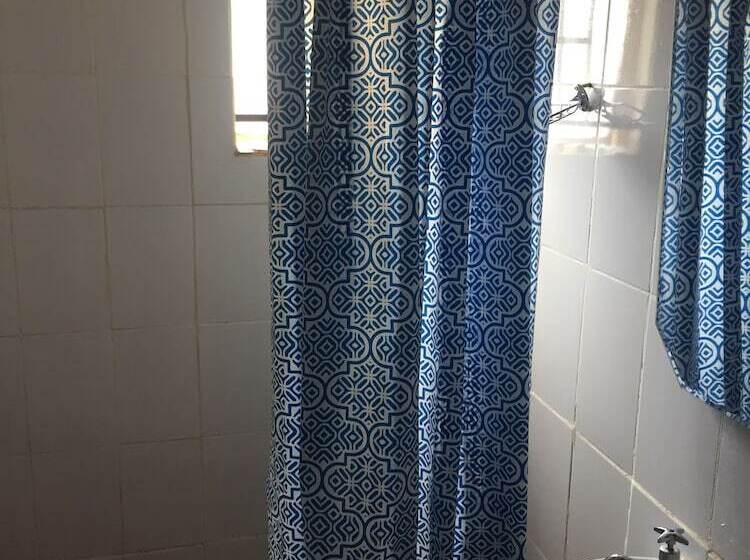 پانسیون Plateau Guest House