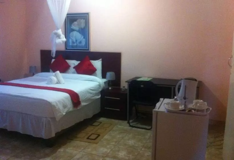 پانسیون Plateau Guest House