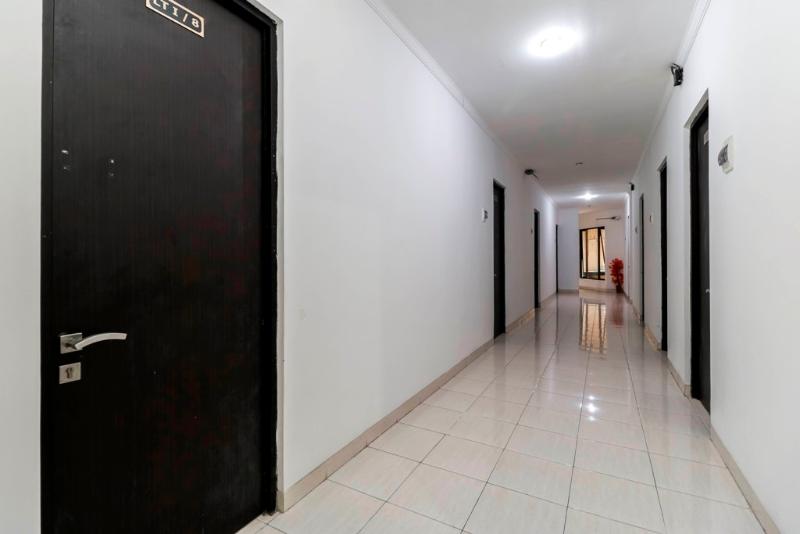 Pansiyon Reddoorz Plus Near Trisakti University