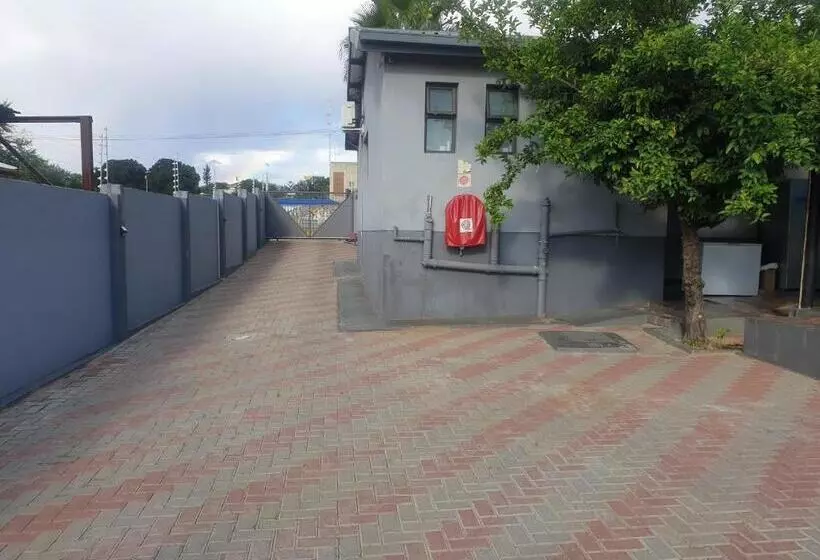 پانسیون World Sossego Guest House