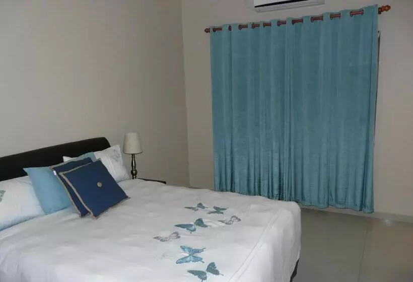پانسیون World Sossego Guest House
