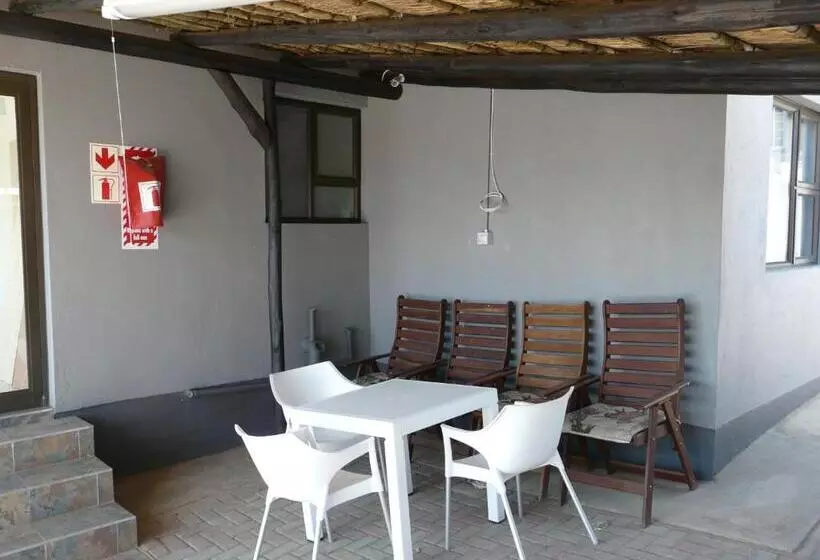 پانسیون World Sossego Guest House