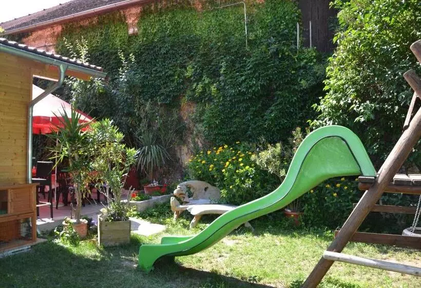 Retkeilymaja Gasthof Mandorfer