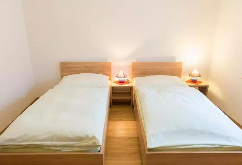 Retkeilymaja Gasthof Mandorfer