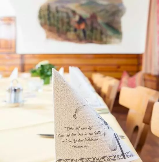 Retkeilymaja Gasthof Mandorfer