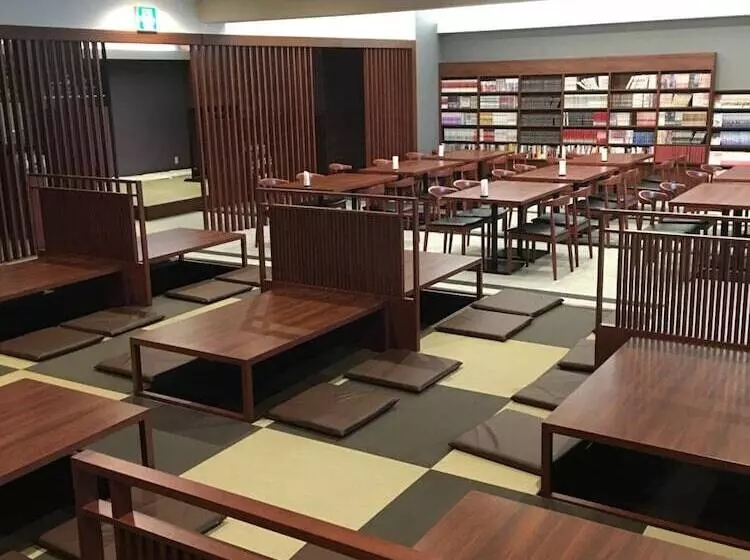 Kapselihotelli Baden Garden 旧thebed&spa