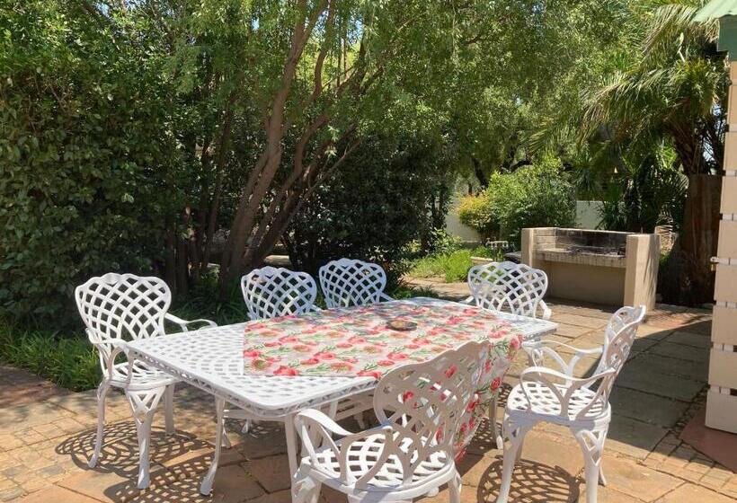 بنسيون Jungnickel Guesthouse