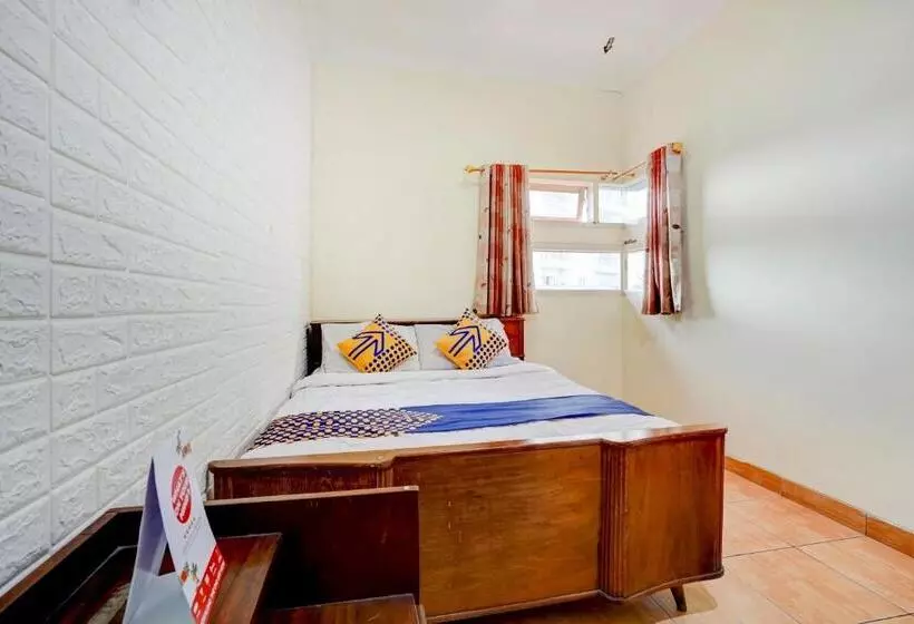 ペンション Radio Backpacker Guesthouse