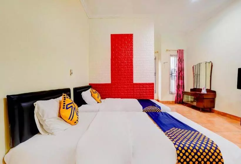 ペンション Radio Backpacker Guesthouse