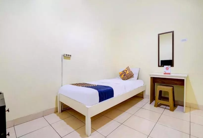 ペンション Radio Backpacker Guesthouse