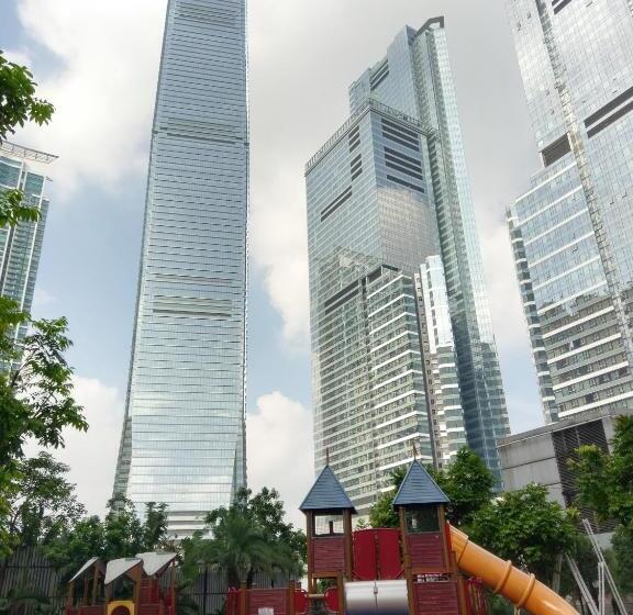 The Harbourview Place @ The Icc Megalopolis