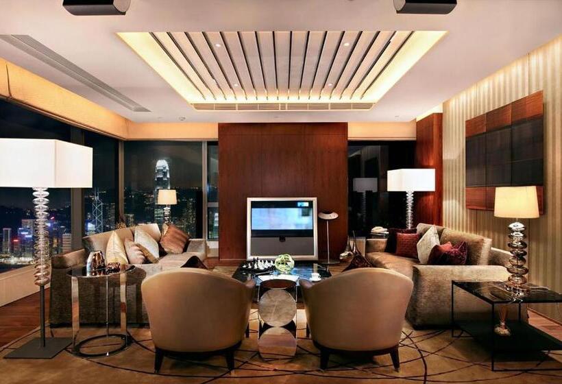 The Harbourview Place @ The Icc Megalopolis