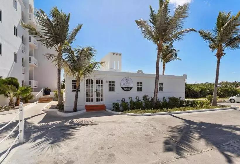 Turtle's Nest Beach Resort