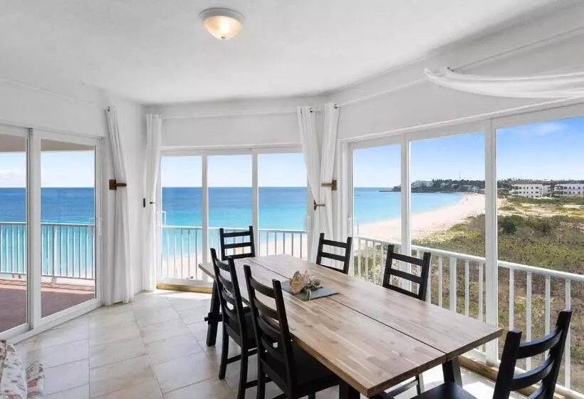 Turtle's Nest Beach Resort